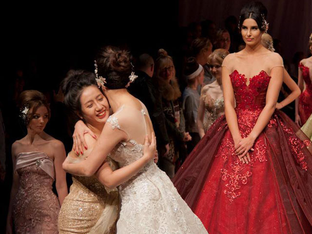 Những thương hiệu váy cưới hàng đầu  UK Motion  Quay Chụp Phóng Sự Cưới  và Sự Kiện Luxury